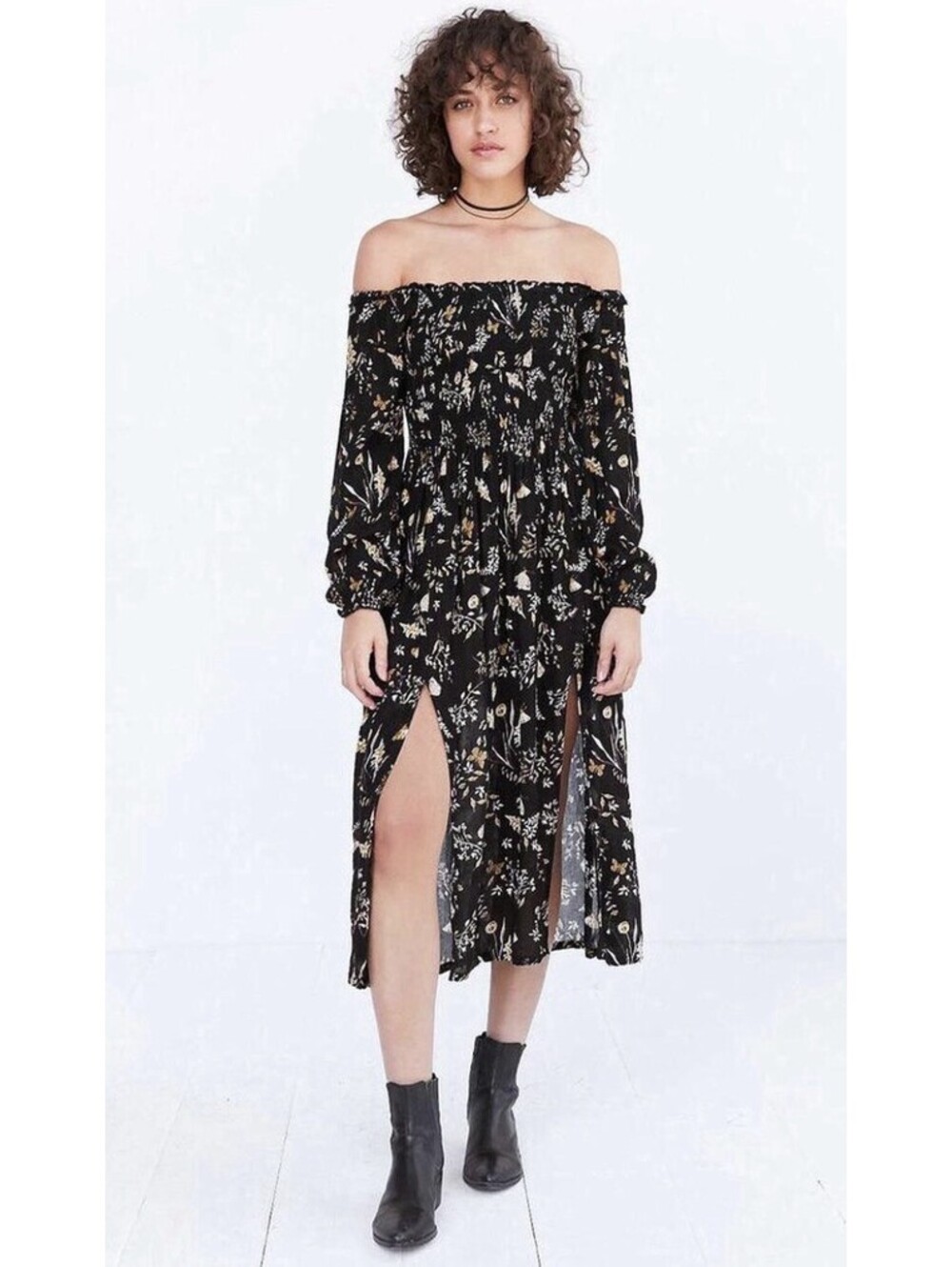 Urban Outfitters Kimchi Blue Black Floral Off Shoulder Midi Dress S